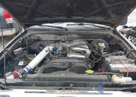 2002 Toyota Tacoma Prerunner V6 из США, поврежденный, VIN 5TEGN92NX2Z075532